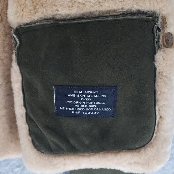 Marc by Marc Jacobs Real Merino Shearling Double Breasted Coat in Olive Green - Picture 4 of 8